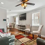 Cozy Semi Detached Home In Ne Dc