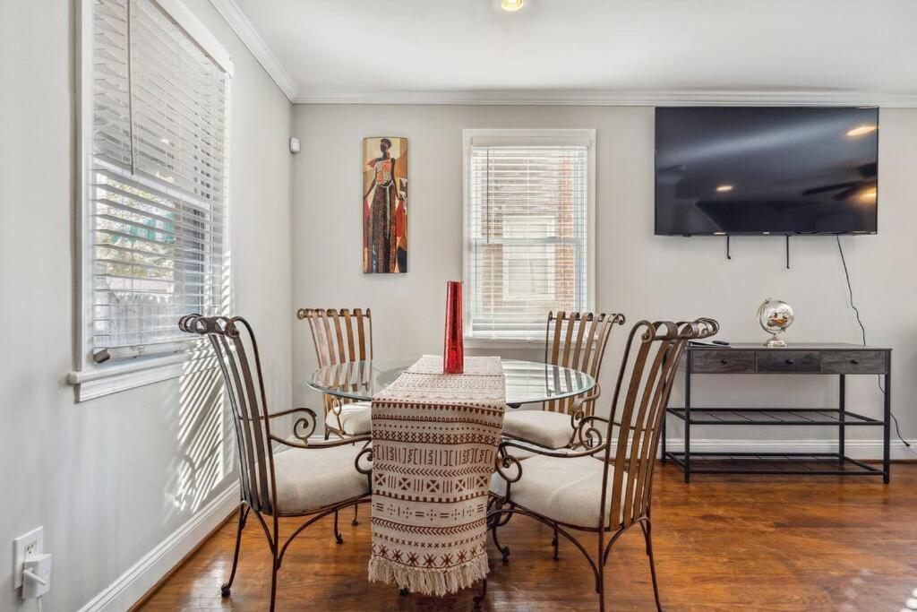 Cozy Semi Detached In Ne Dc * Washington