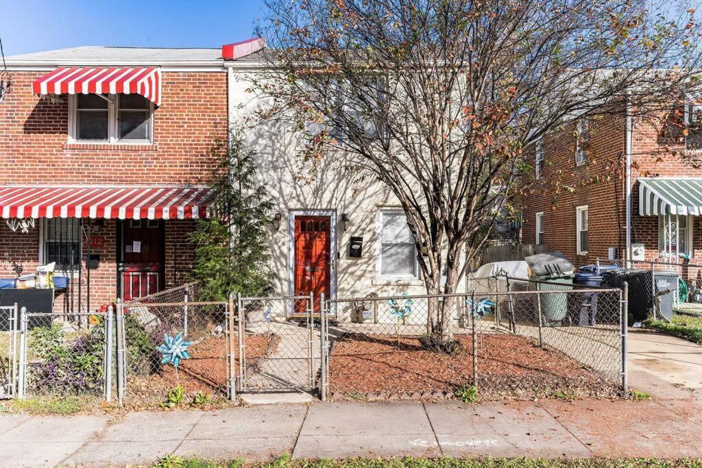 Cozy Semi Detached In Ne Dc * Washington