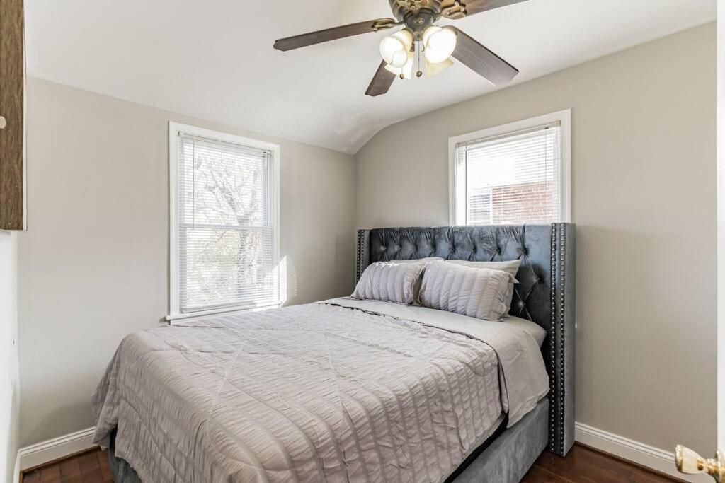 Cozy Semi Detached In Ne Dc *